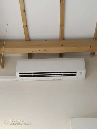Installation d'une climatisation de 8 kilowatts dans une dépendance, Ollioules, VESTA ENR